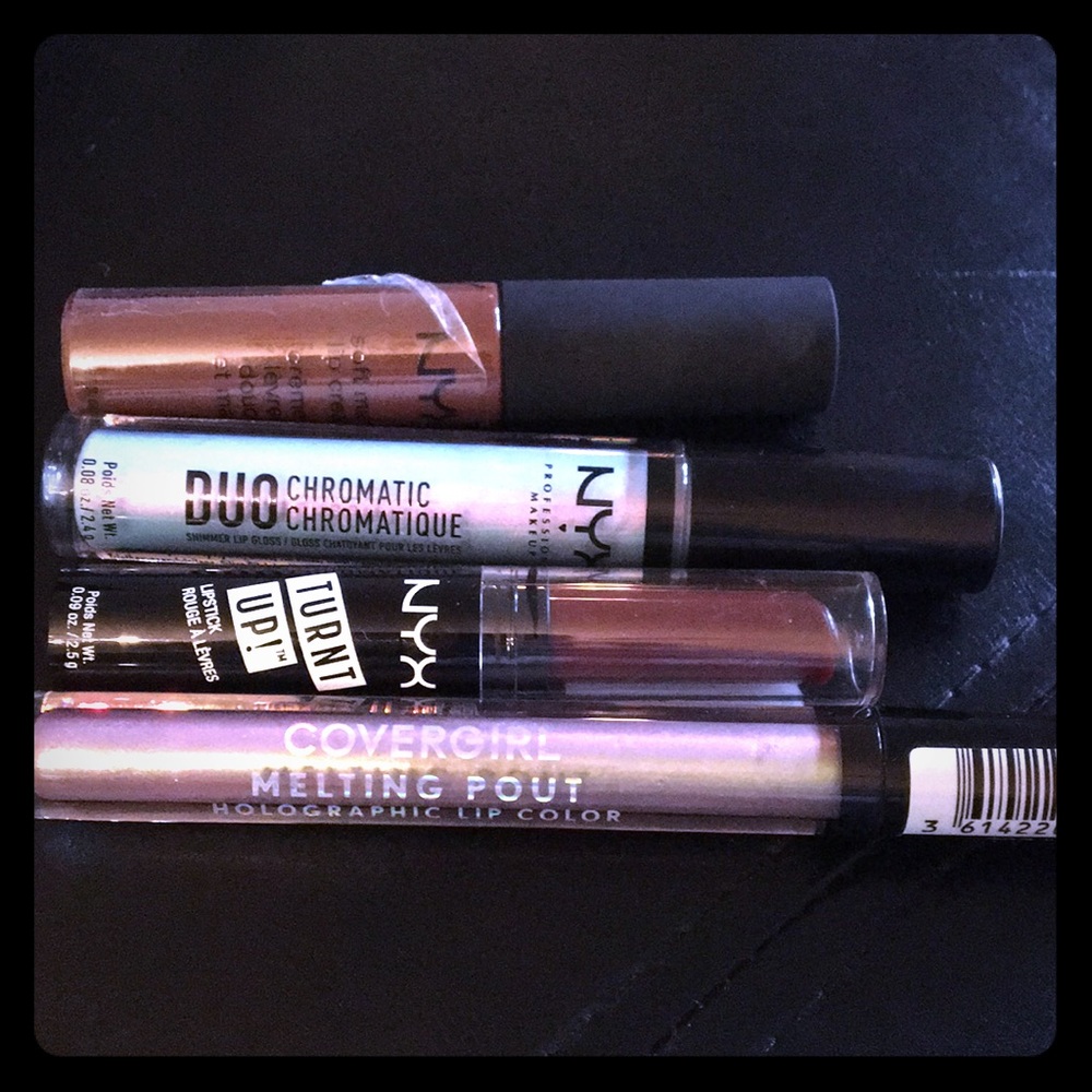Bundle of lip colors metallic NYX Cover Girl 🎀